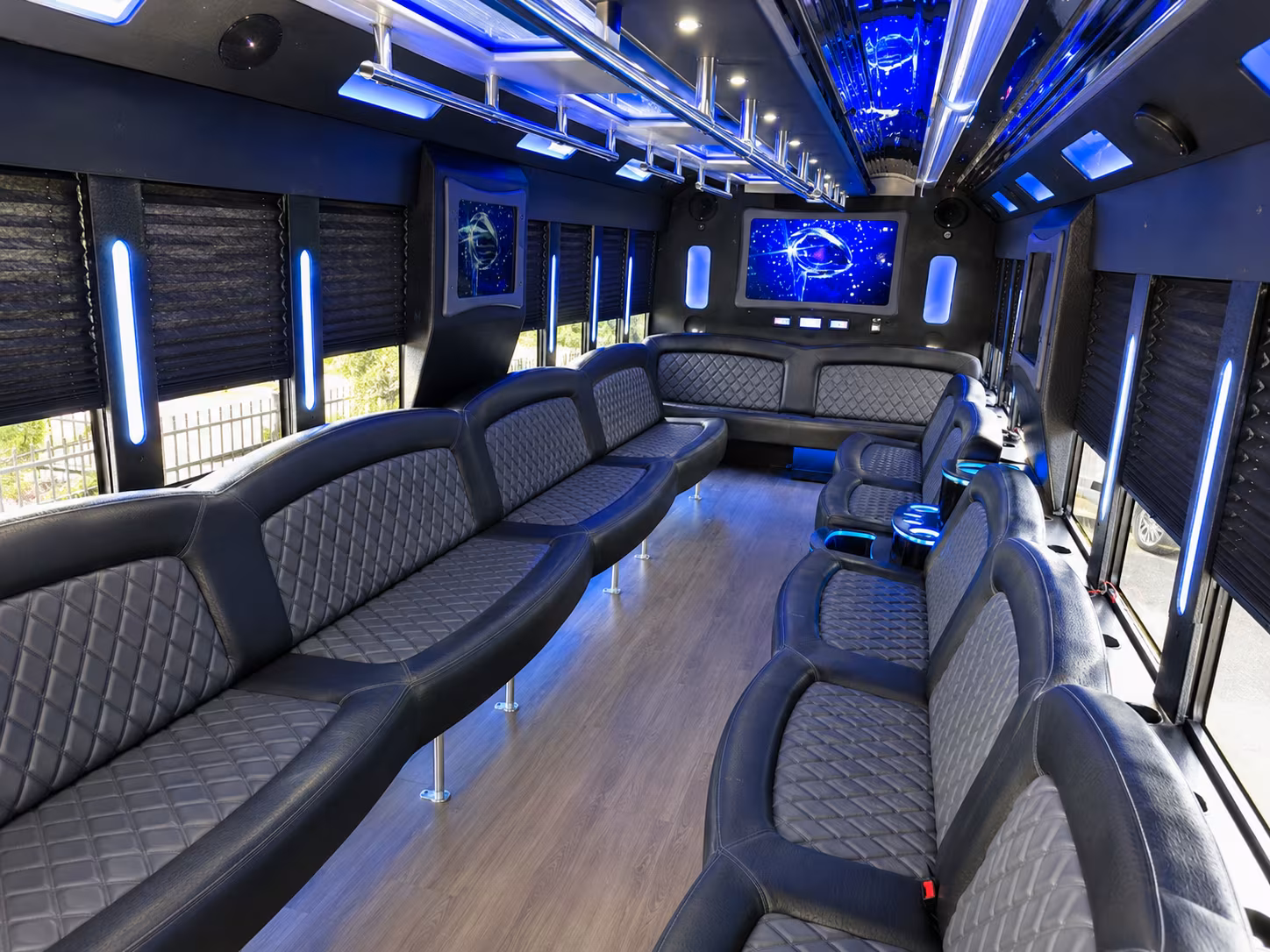 Houston Winery Tour & Pub Crawl Transportation